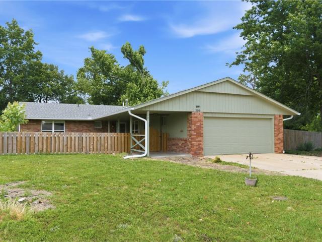 House for sale in Ark