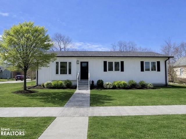 House for sale in Fairfield, Jefferson County