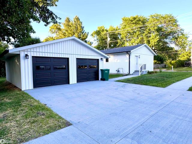 House for sale in Fairfield, Jefferson County