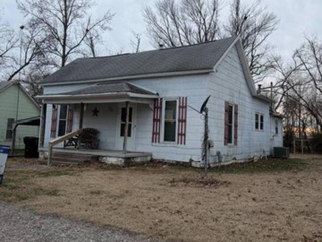House for sale in Norris City, Illinois