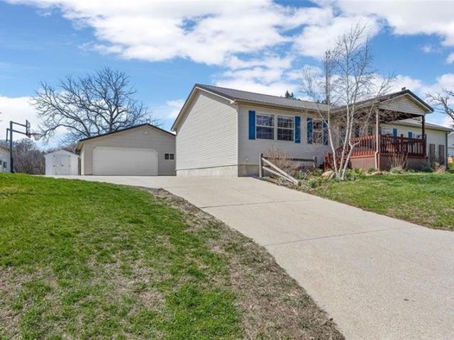 House for sale in Anamosa, Iowa