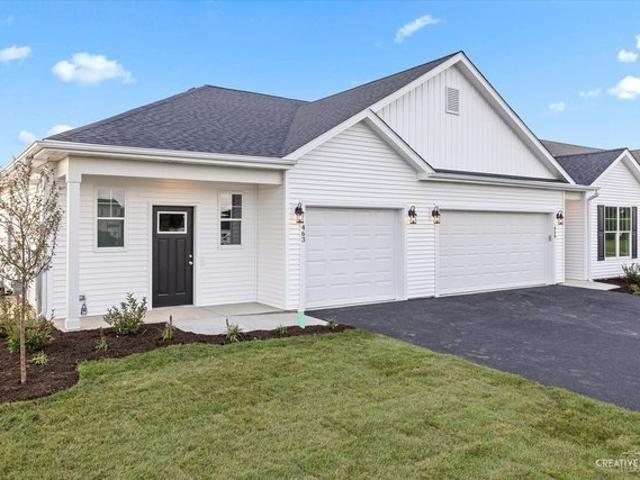 Townhouse for sale in Cortland, Illinois