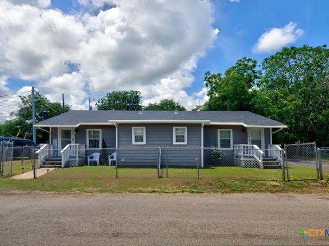 House for sale in Seguin, Texas