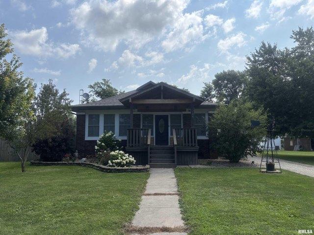 House for sale in Marshall, Illinois