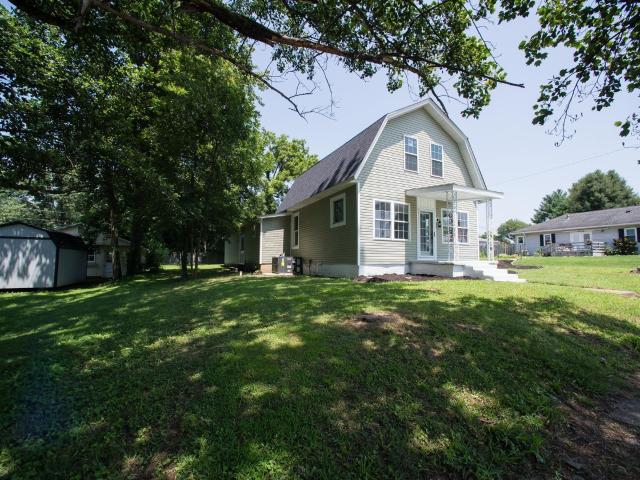 House for sale in Bicknell, Indiana