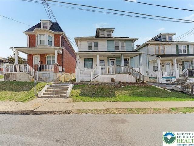 House for sale in Easton, Pennsylvania