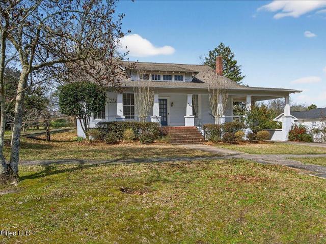 House for sale in Summit, Mississippi