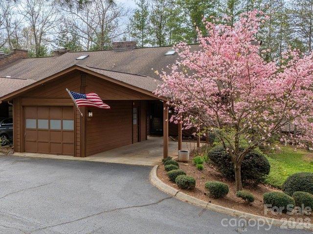 Condo for sale in Asheville, North Carolina