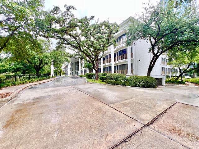 Condo for sale in Harris, Texas
