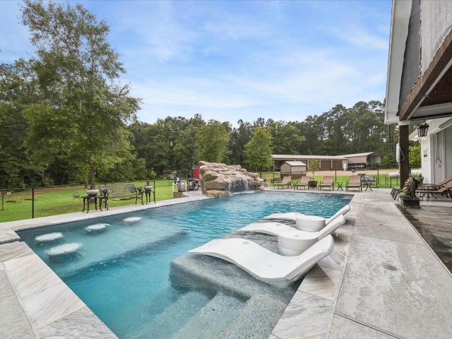 House for sale in Shepherd, Texas