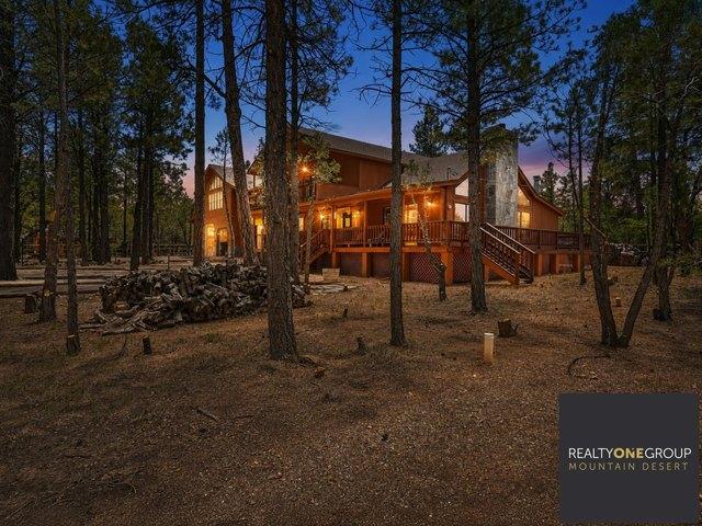 House for sale in Happy Jack, Arizona