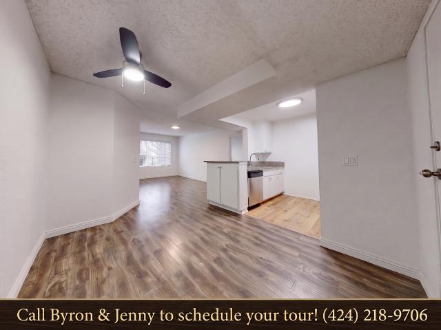 Apartment for rent in North Hollywood Neighborhood Council District, Canoga Park
