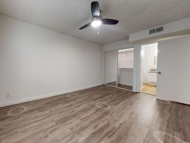 Apartment for rent in North Hollywood Neighborhood Council District, Canoga Park