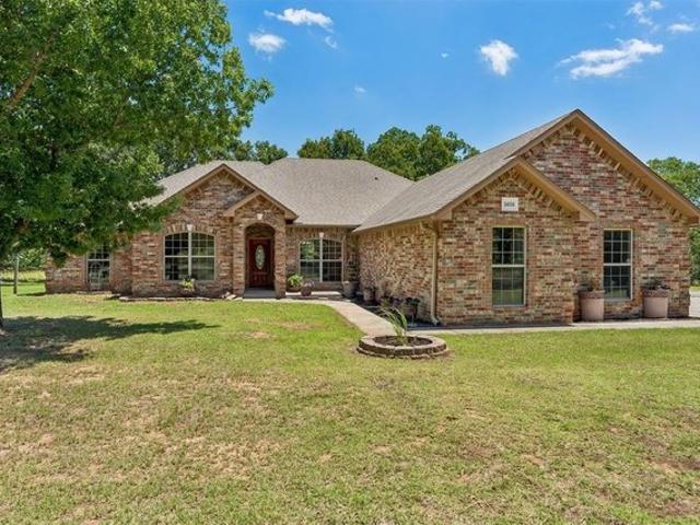 House for sale in Harrah, Oklahoma