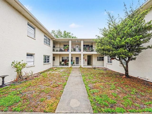 Condo for sale in Pinellas Park, Florida