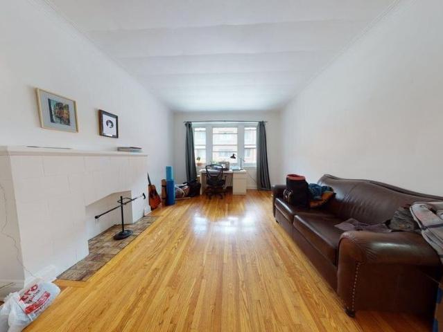 Apartment for rent in St. Leonard's, Quebec