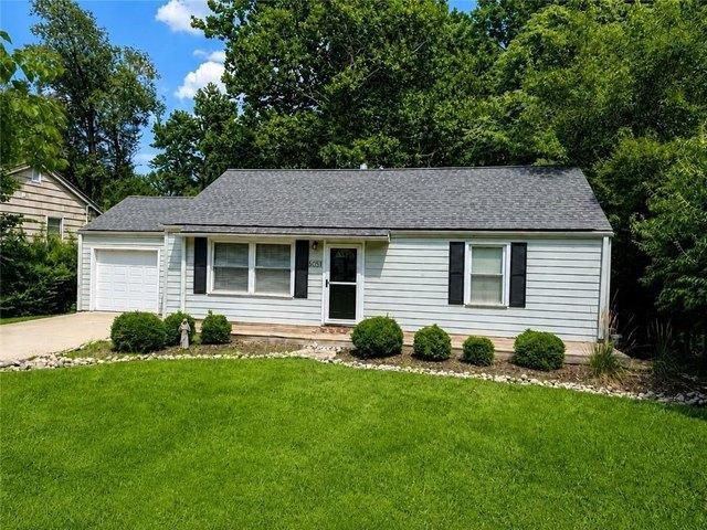 House for sale in Southridge, Roeland Park