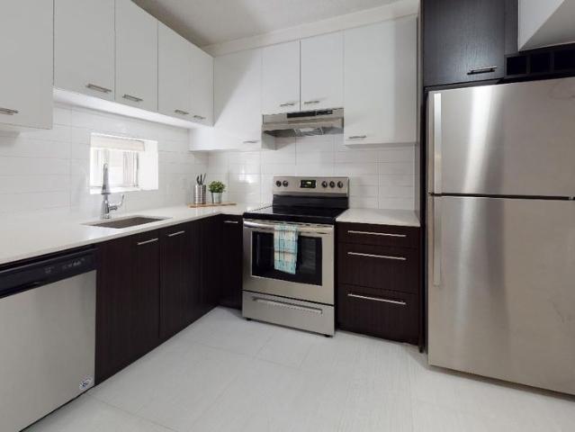 Apartment for rent in St. Leonard's, Quebec