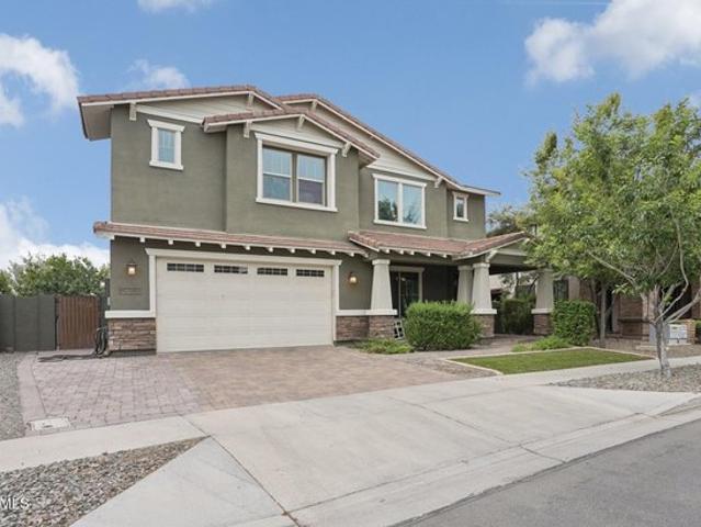 House for sale in Gilbert, Arizona