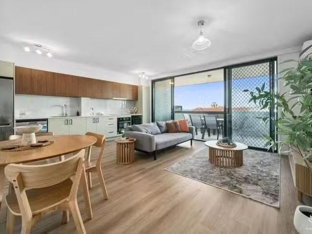 Apartment for rent in Toombul, Queensland