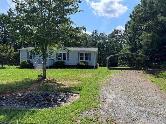 House for sale in East Bend, North Carolina