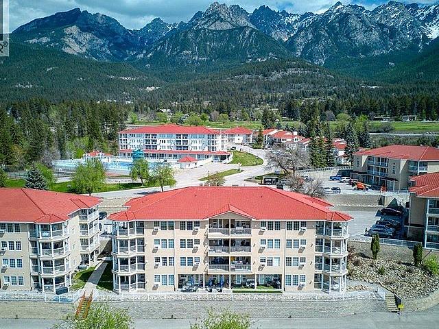 Condo for sale in British Columbia