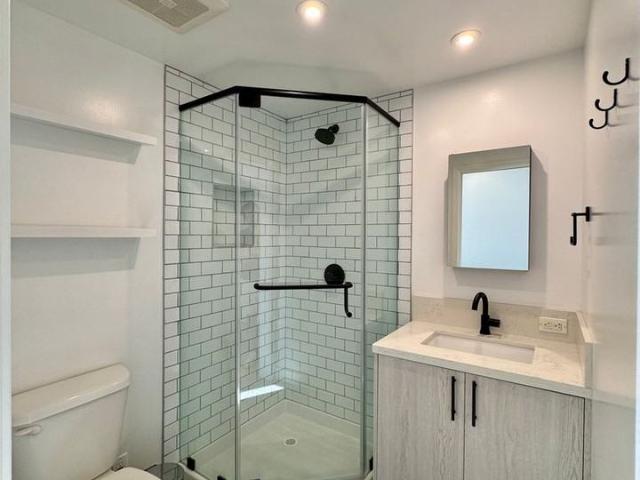 Apartment for rent in Canoga Park, California