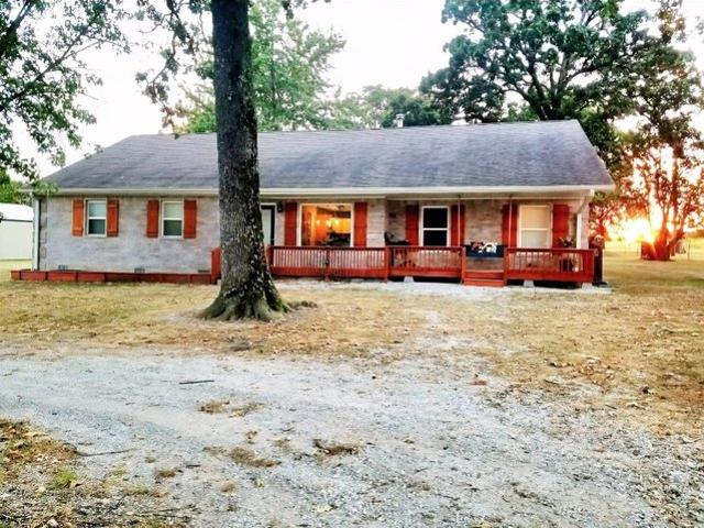House for sale in Seneca, Missouri