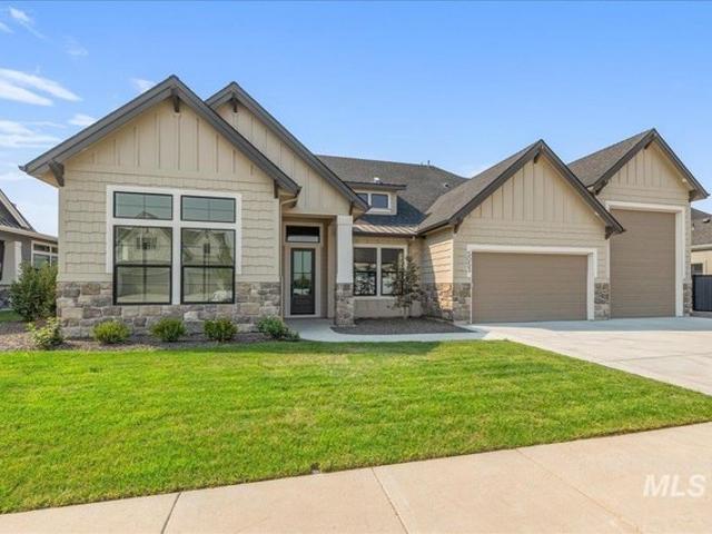 House for sale in Eagle, Idaho