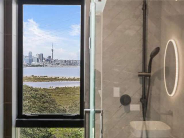 Apartment for sale in Takapuna, Oroua County