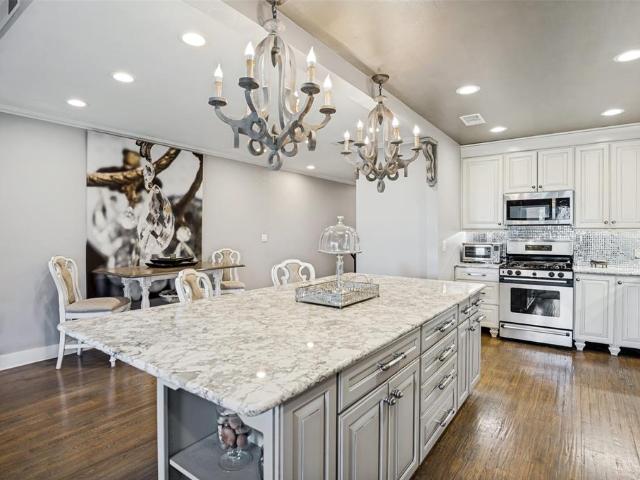 Condo for sale in Addison, Texas