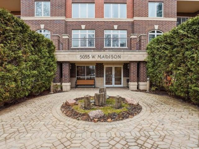 Condo for sale in Skokie, Illinois