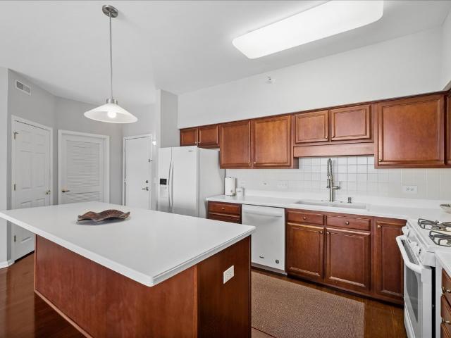 Condo for sale in Skokie, Illinois