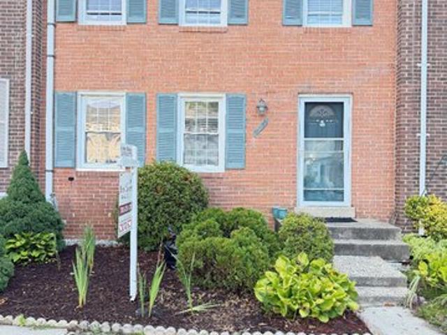 Townhouse for sale in Virginia
