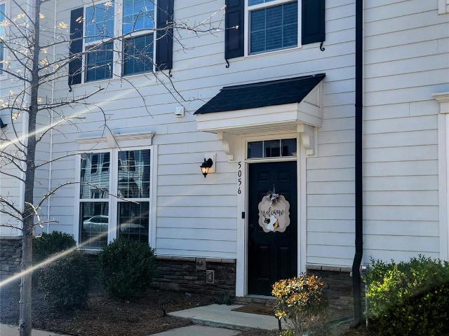 Townhouse for sale in Cramerton, North Carolina