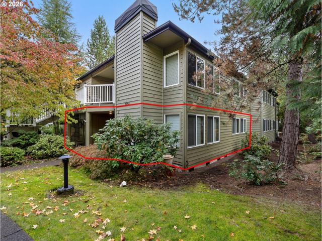 Condo for sale in Oregonia