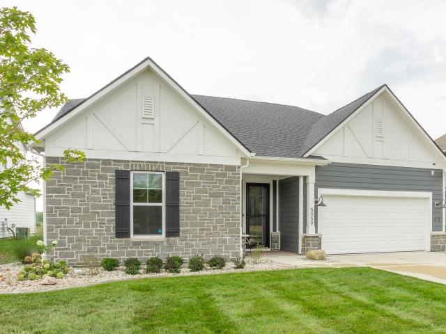House for sale in Whitestown, Indiana