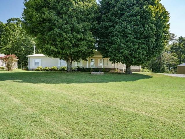 House for sale in Byrdstown, Middle Tennessee