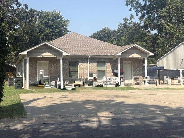 House for sale in Ark