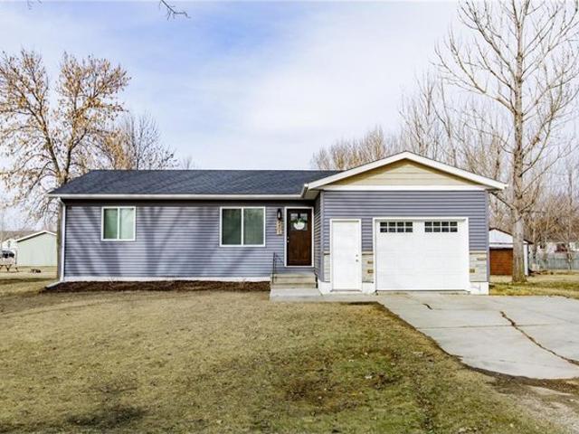 House for sale in Horace, North Dakota