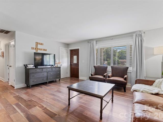 House for sale in Mecklenburg, North Carolina