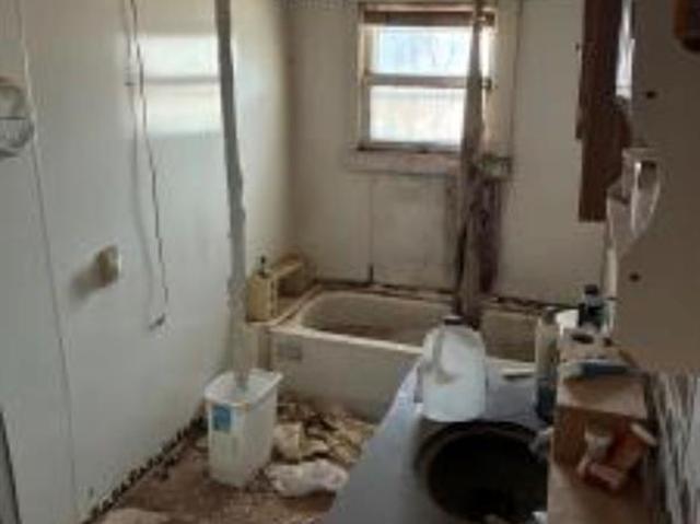 House for sale in Abernathy, Texas