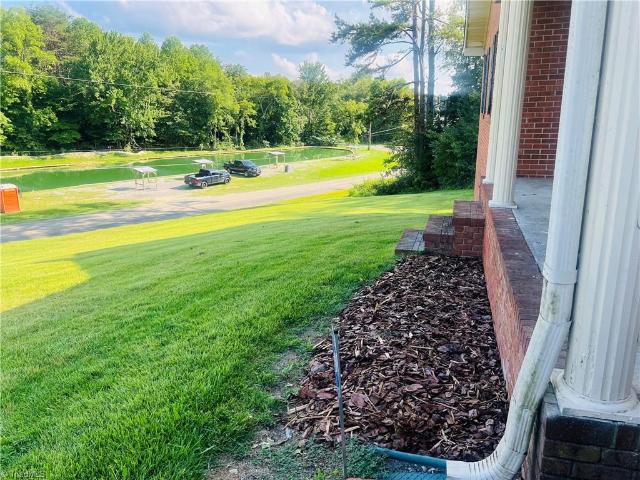 House for sale in Franklin, Mount Airy