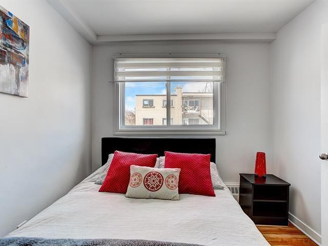 Apartment for rent in Laval-des-rapides, Quebec