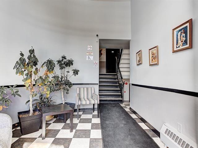 Apartment for rent in Laval-des-rapides, Quebec