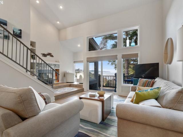 Condo for sale in Oregonia