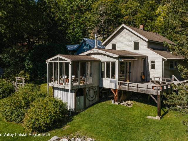 House for sale in Gardiner, New York