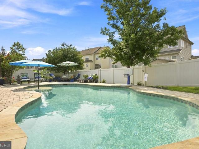 House for sale in Apple Glen, Berryville