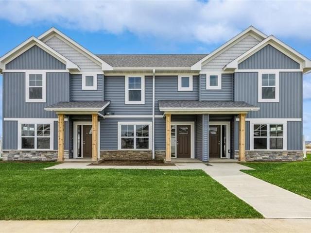 Townhouse for sale in North Liberty, Johnson County