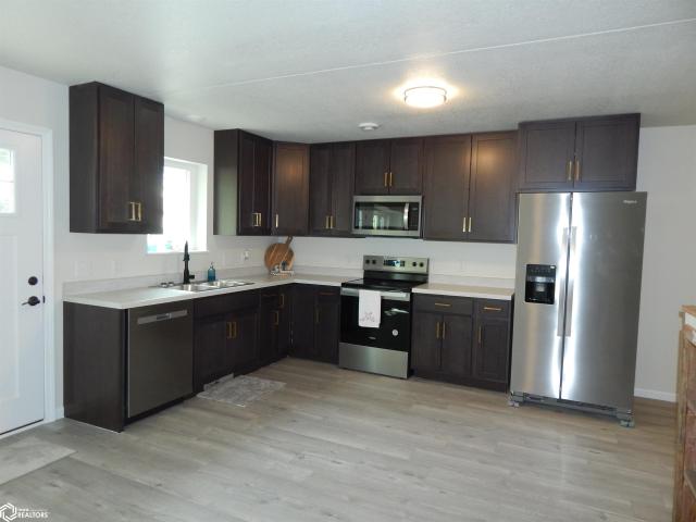 House for sale in Lynnville, Iowa